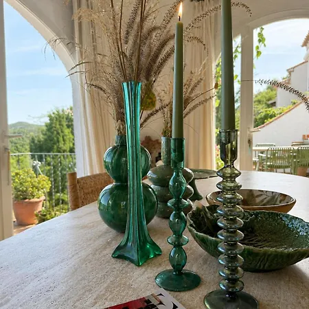 Art Villa *