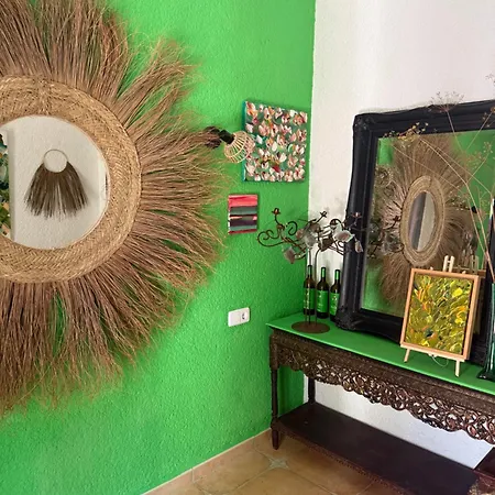 Art *